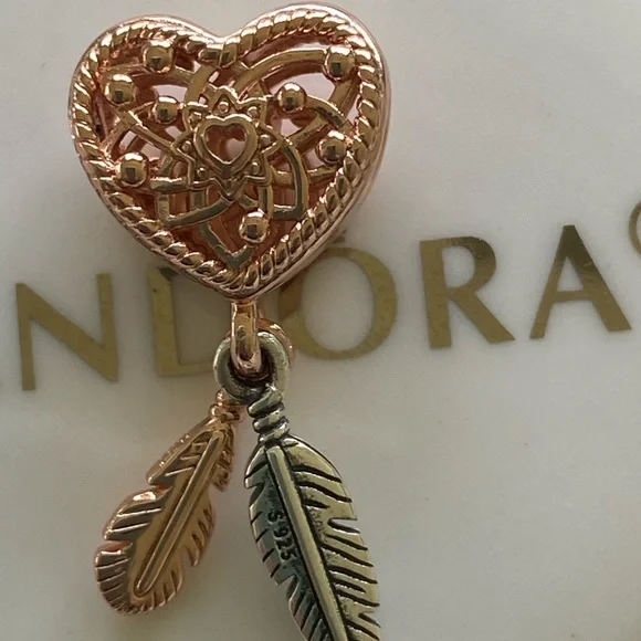 Pandora Openwork Heart & Two Feathers Dreamcatcher - Picture 4 of 5